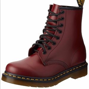Women's 1460 8-Eye Boot